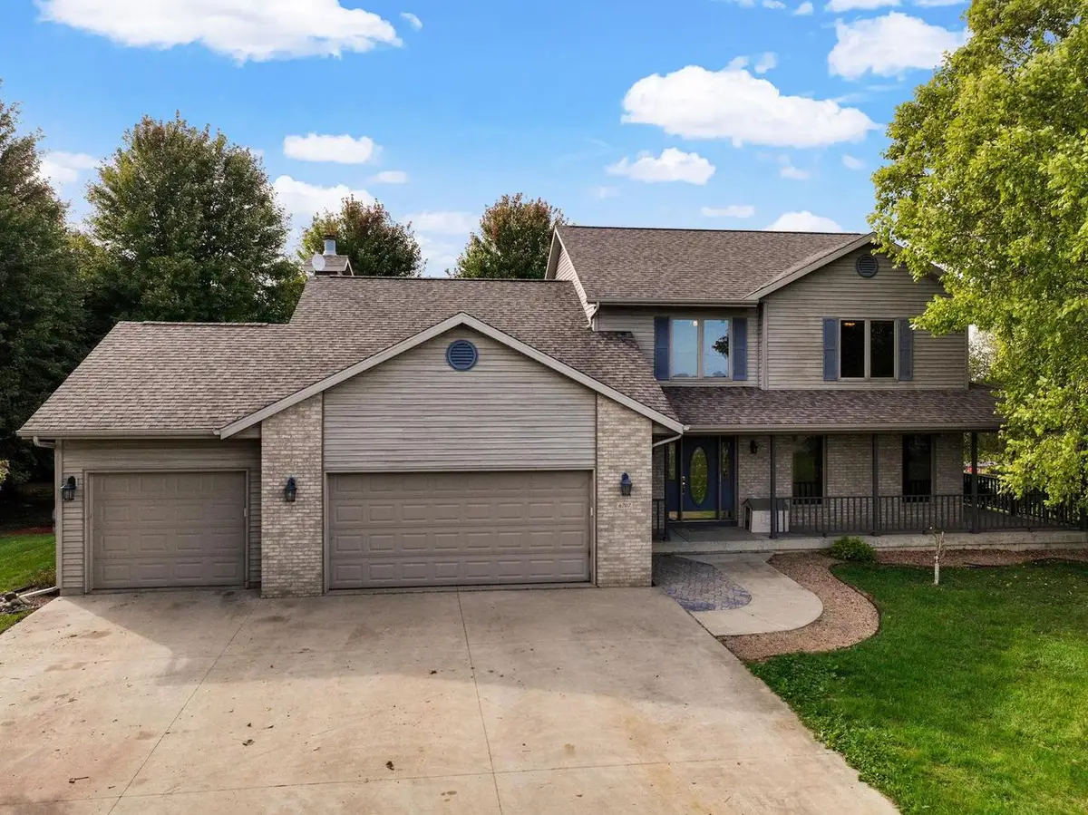 6707 Twin Lane Road, Sun Prairie, WI 53590 - #1
