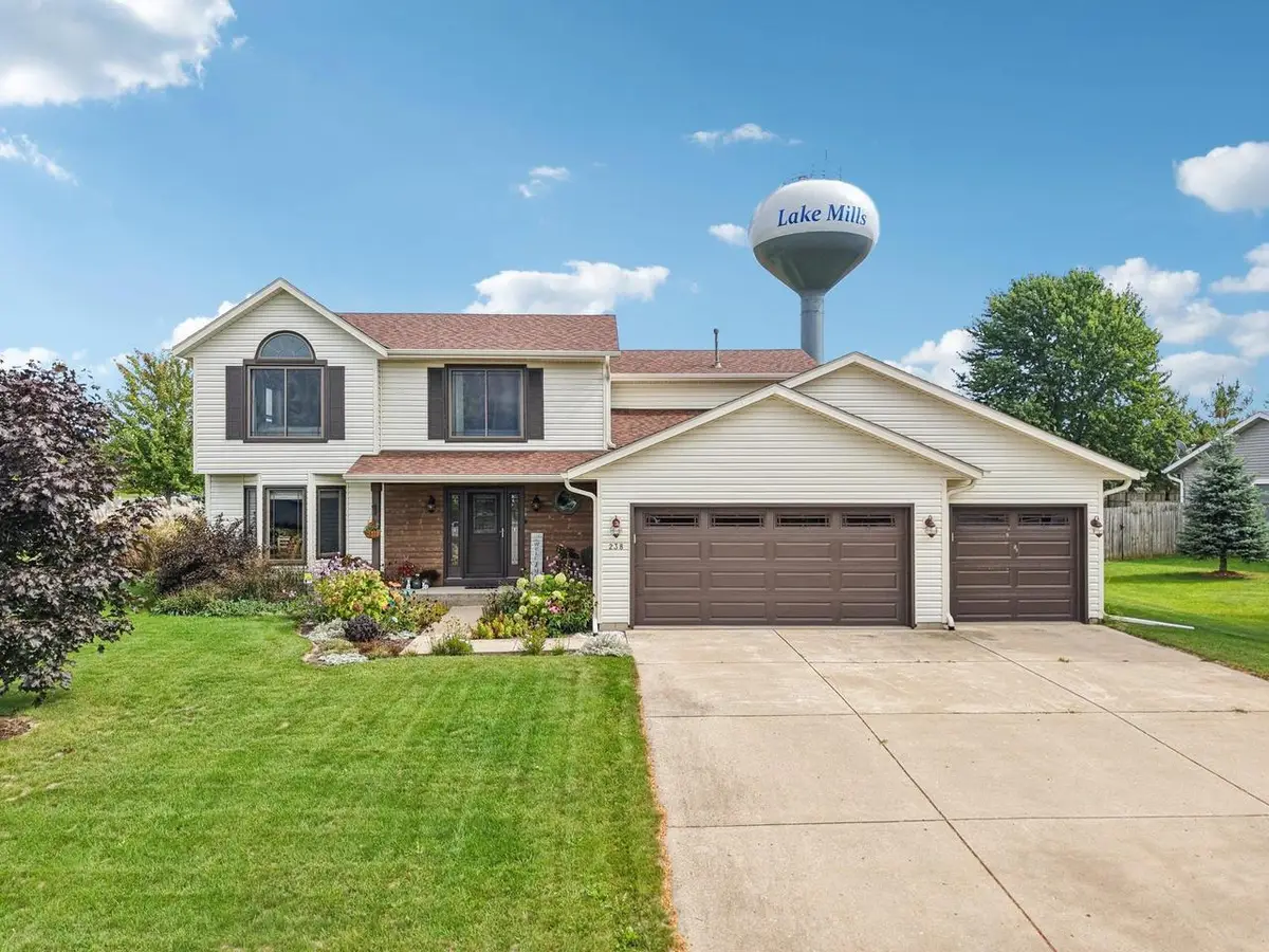 238 Ridgeview Drive, Lake Mills, WI 53551 - Image #1