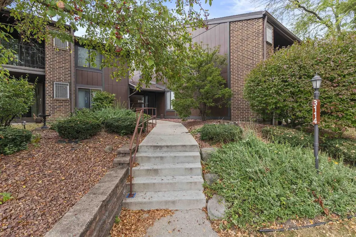 3114 Creek View Drive #3, Middleton, WI 53562 - Image #1