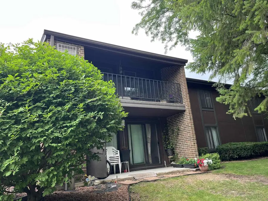 3114 Creek View Drive #3, Middleton, WI 53562 - Image #2