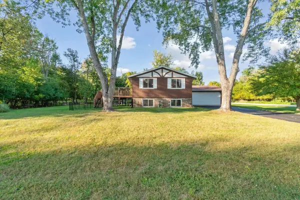 570 Sherwood Lane, Green Lake, WI 54941