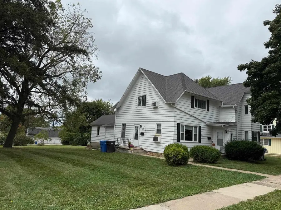 114 N 2nd Street, Mount Horeb, WI 53572 - #2
