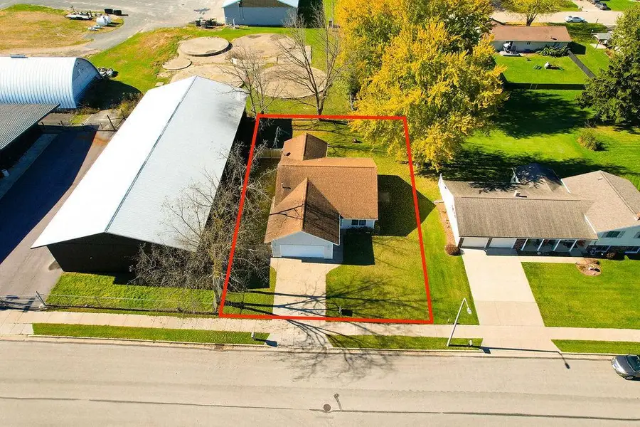 1517 Lincoln Avenue, Tomah, WI 54660 - Image #2