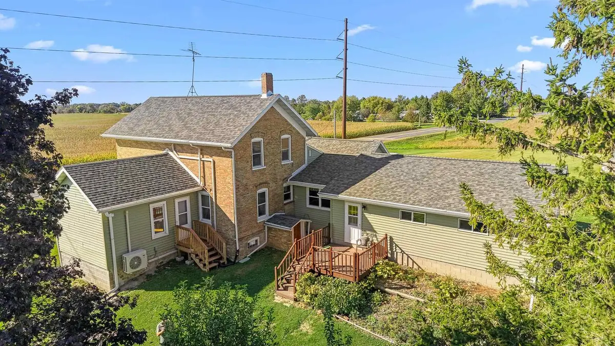 N6436 County Road TW, Horicon, WI 53032 - #1