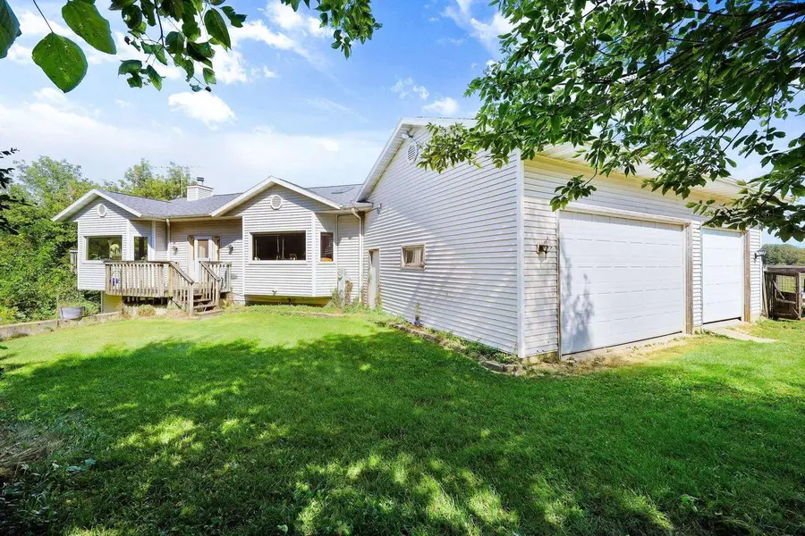 847 County Road JG, Mount Horeb, WI 53572 - #3