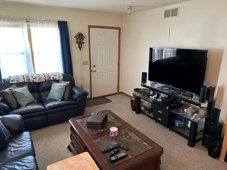 108-110 ASHBERRY Lane, Stoughton, WI 53589 - Image #2