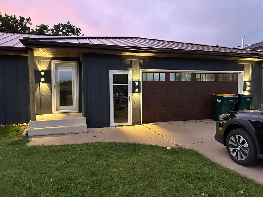 8151 N Stone Farm Road, Edgerton, WI 53534 - Image #2