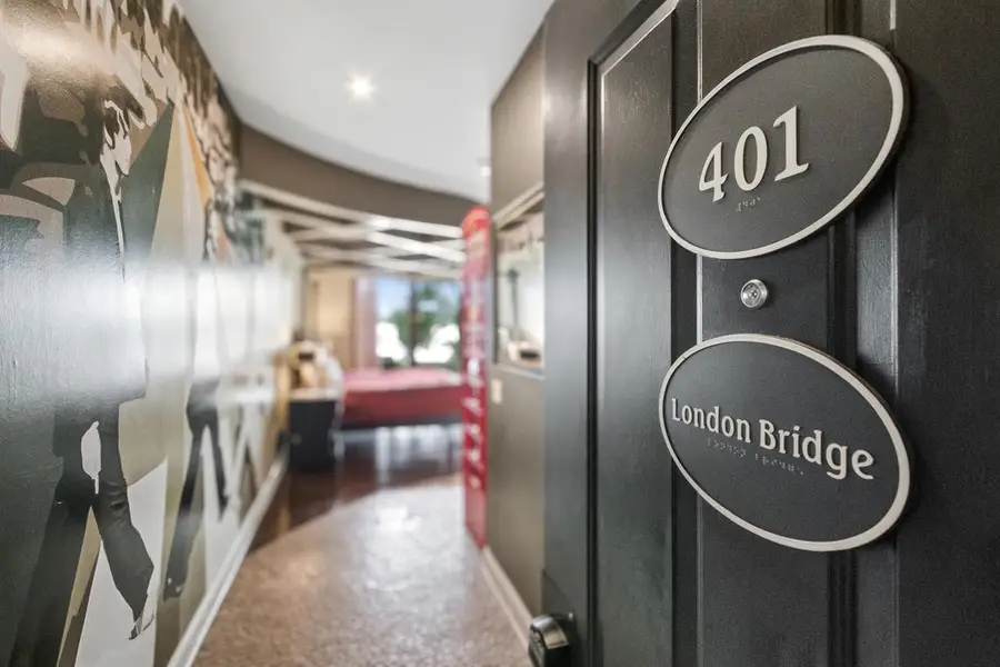 680 E Hiawatha Drive #401, Wisconsin Dells, WI 53965 - #3