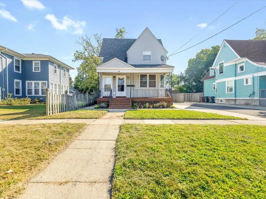 935 Park Avenue, Beloit, WI 53511 - Image #2