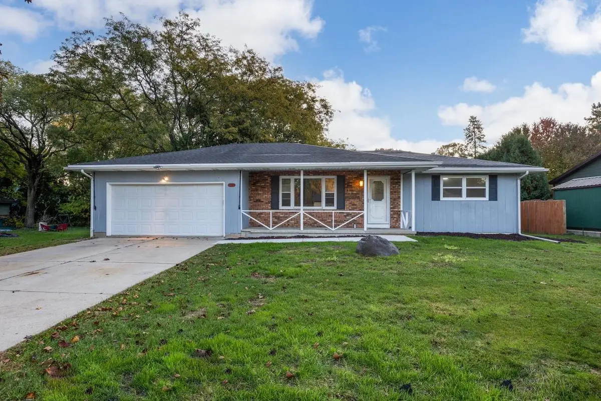 725 Bickley Court, Stoughton, WI 53589 - Image #1