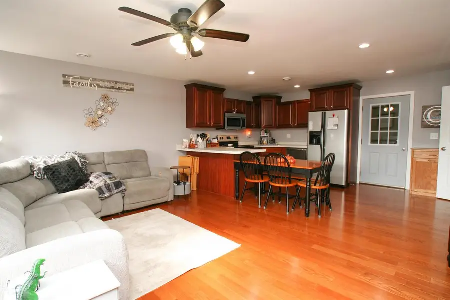 2853 Holiday Drive #7, Janesville, WI 53545 - Image #2