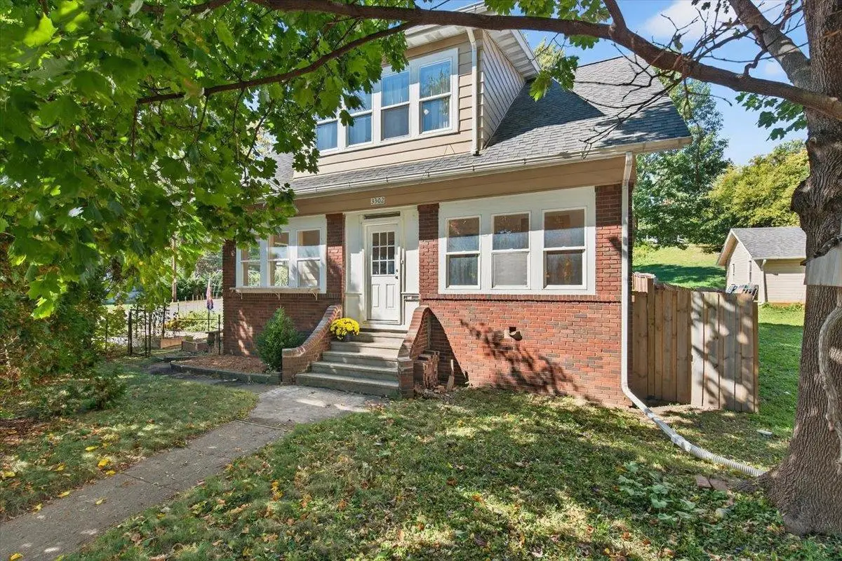 3302 E Washington Avenue, Madison, WI 53704 - Image #1