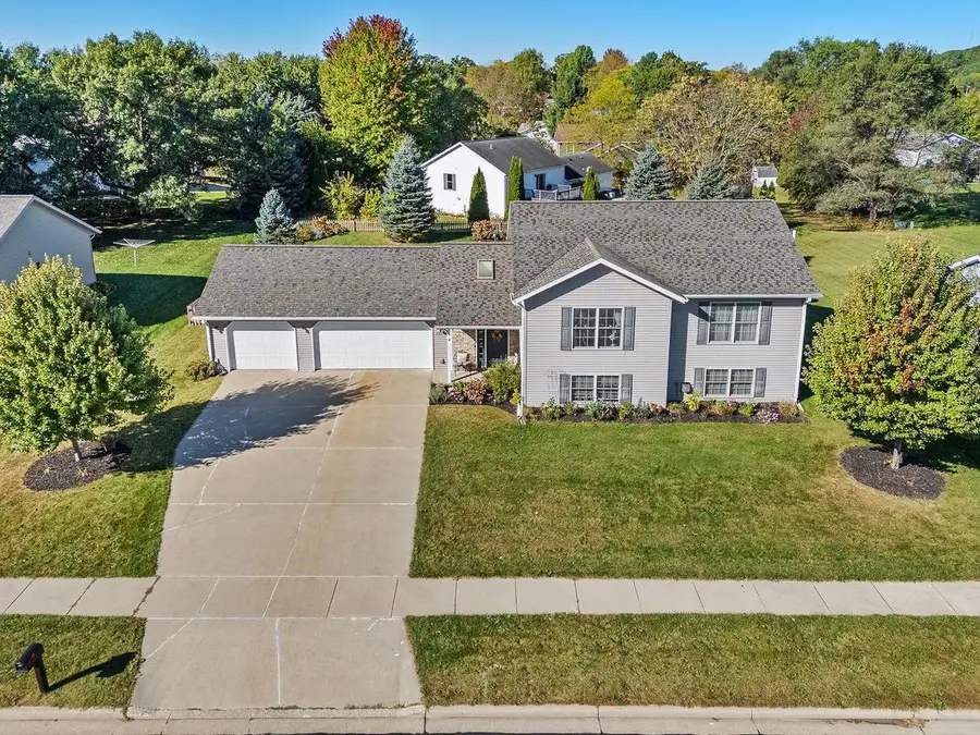 733 Eastridge Drive, Reedsburg, WI 53959 - Image #2
