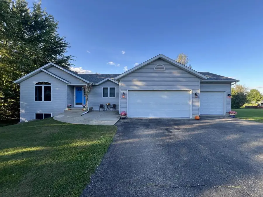 6848 Moonlight Circle, Sun Prairie, WI 53590 - #2