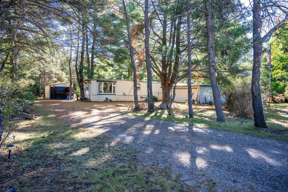 N10430 Queens Way, Necedah, WI 54646 - Image #1