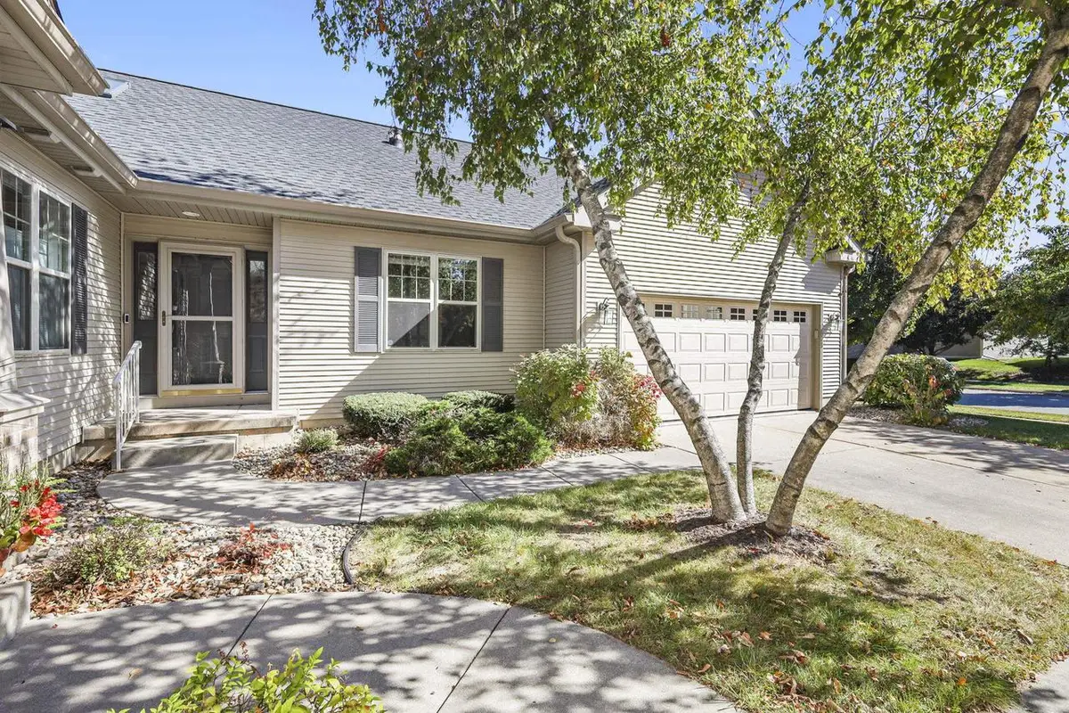 7032 Havenswood Drive, Madison, WI 53718 - Image #1