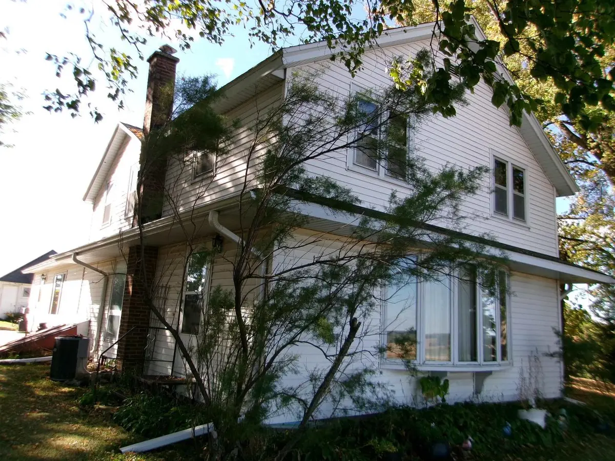 W3075 Hwy 33 Road, Cambria, WI 53923 - Image #1