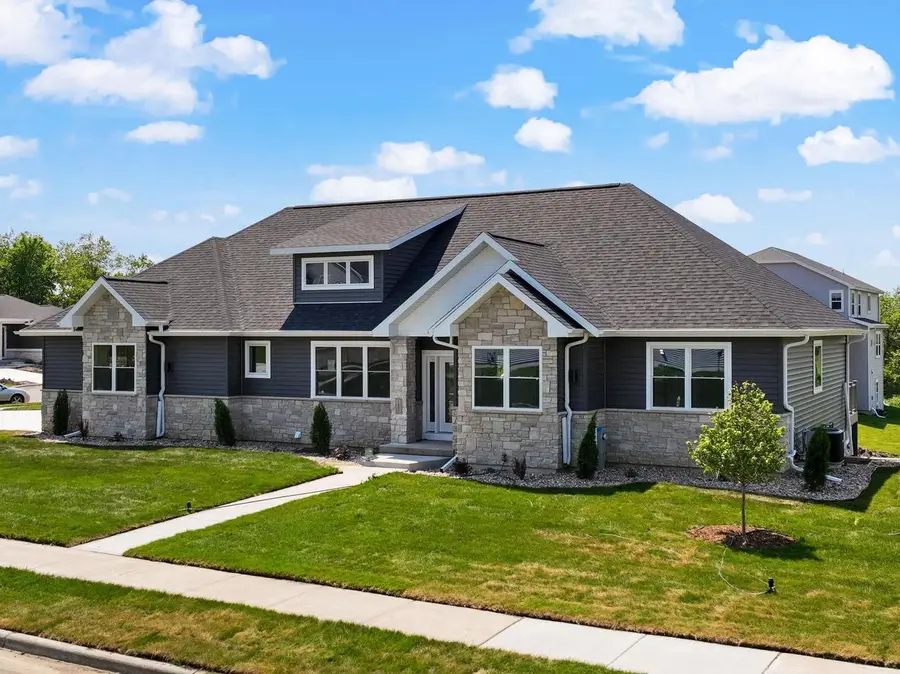 1406 Greenleaf Court, Sun Prairie, WI 53590 - Image #3