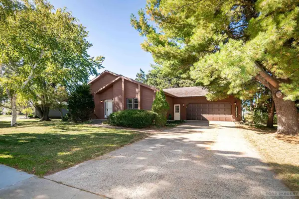 1455 Wellington Drive, Reedsburg, WI 53959