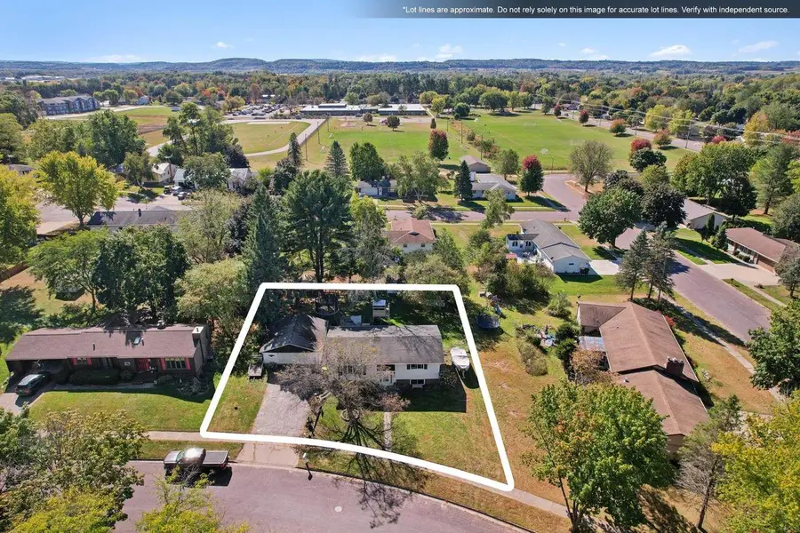 1136 14th Street, Reedsburg, WI 53959 - Image #3