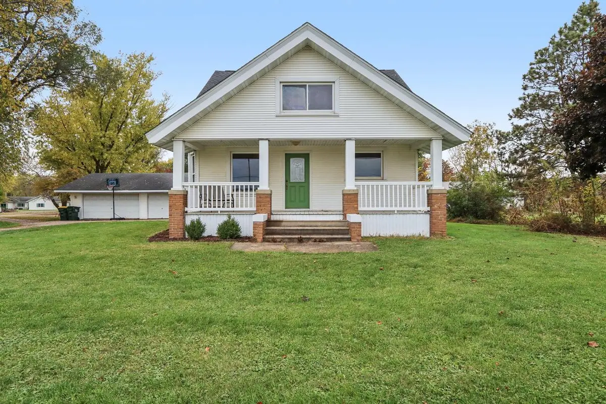 S7523 Highway 12, North Freedom, WI 53951 - Image #1