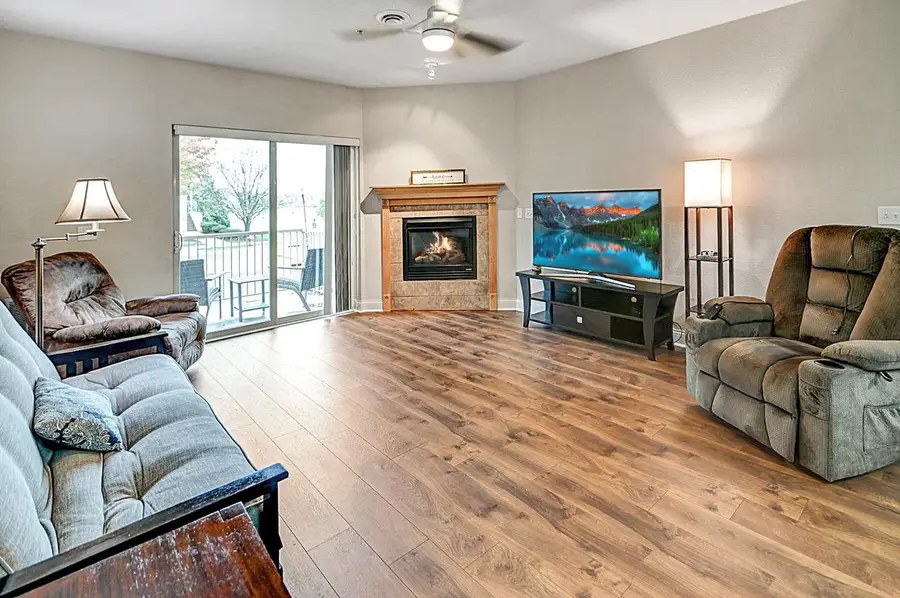 955 Liberty Boulevard #103, Sun Prairie, WI 53590 - Image #3