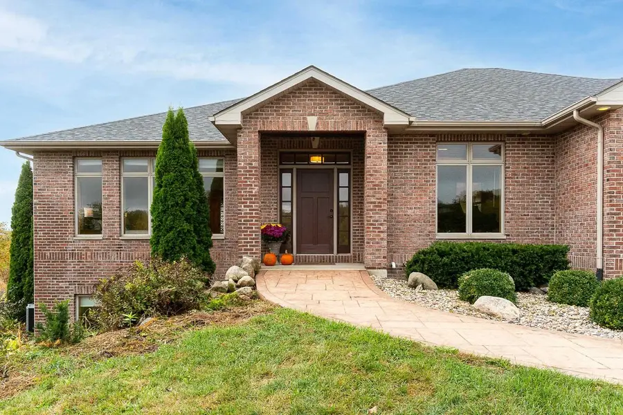 161 Glenway Road, Oregon Town, WI 53521 - Image #2