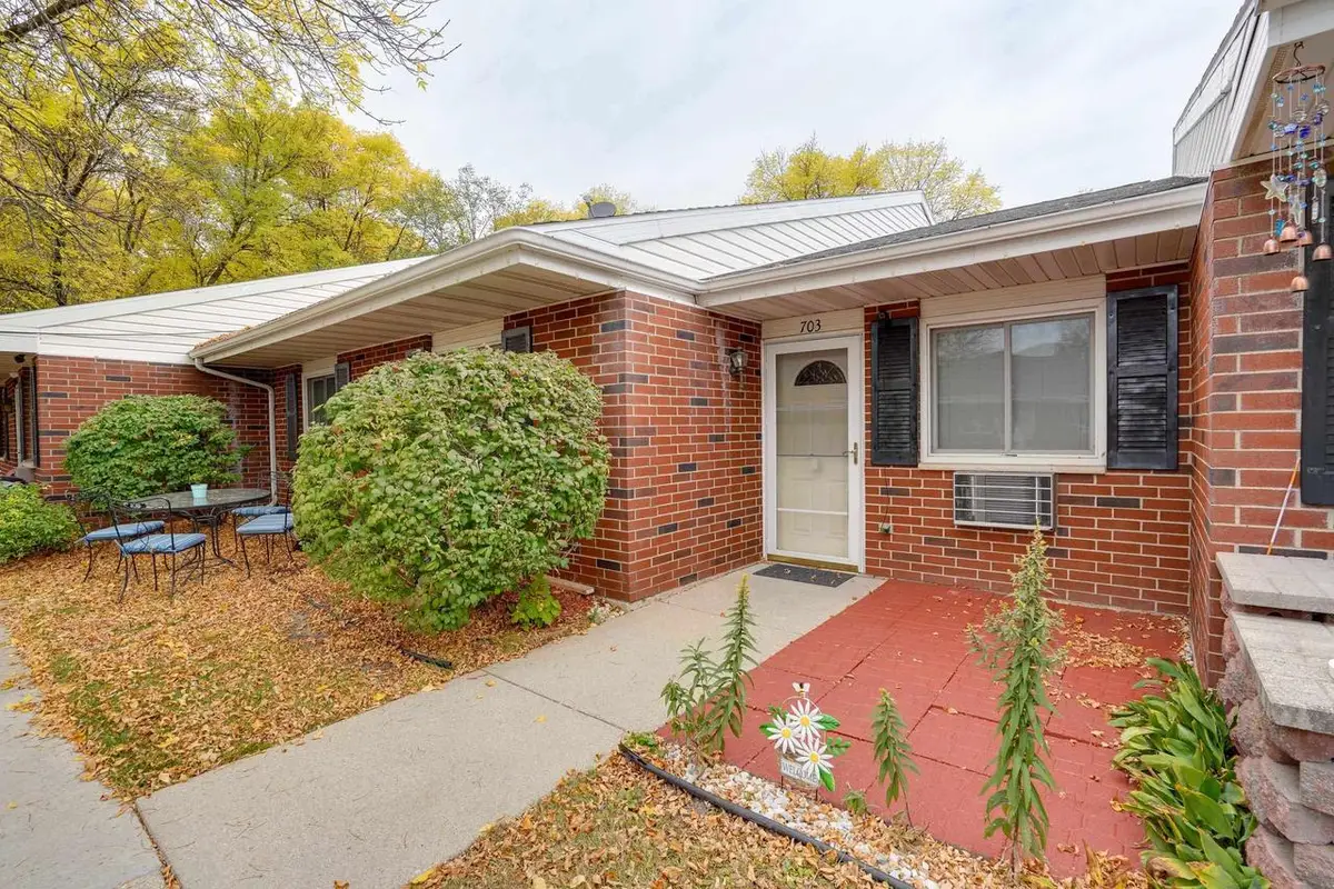 703 Kottke Drive, Madison, WI 53719 - Image #1