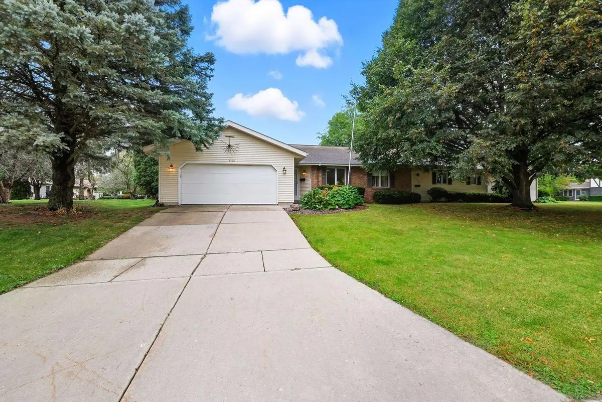 4108 Wilshire Lane #B, Janesville, WI 53546 - Image #1