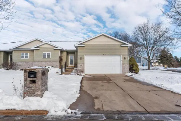 100 Jennifer Circle, Mount Horeb, WI 53572
