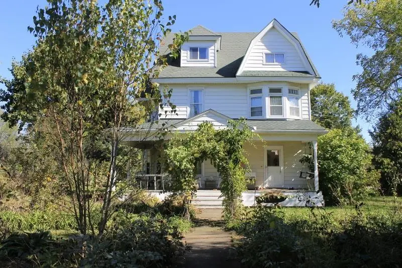 221 S Winsted Street, Spring Green, WI 53588 - Image #3