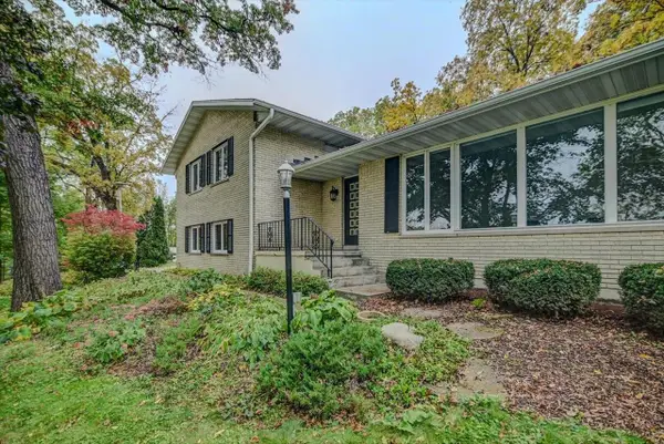 2363 S Seminole Hwy, Fitchburg, WI 53711