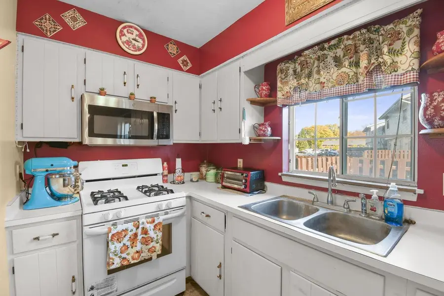 1486 Ivory Drive, Sun Prairie, WI 53590 - Image #3