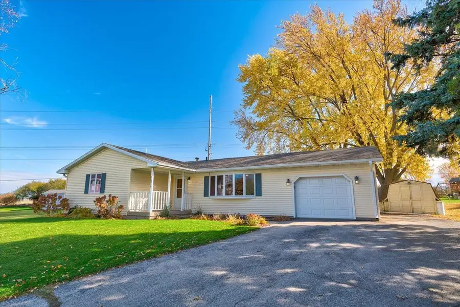 505 Natchez Court, Deforest, WI 53532 - Image #2