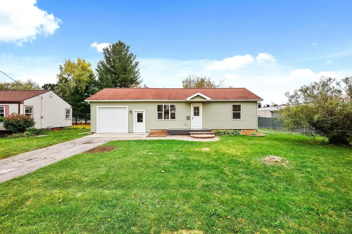 239 Tyler Circle, Madison, WI 53716 - Image #1