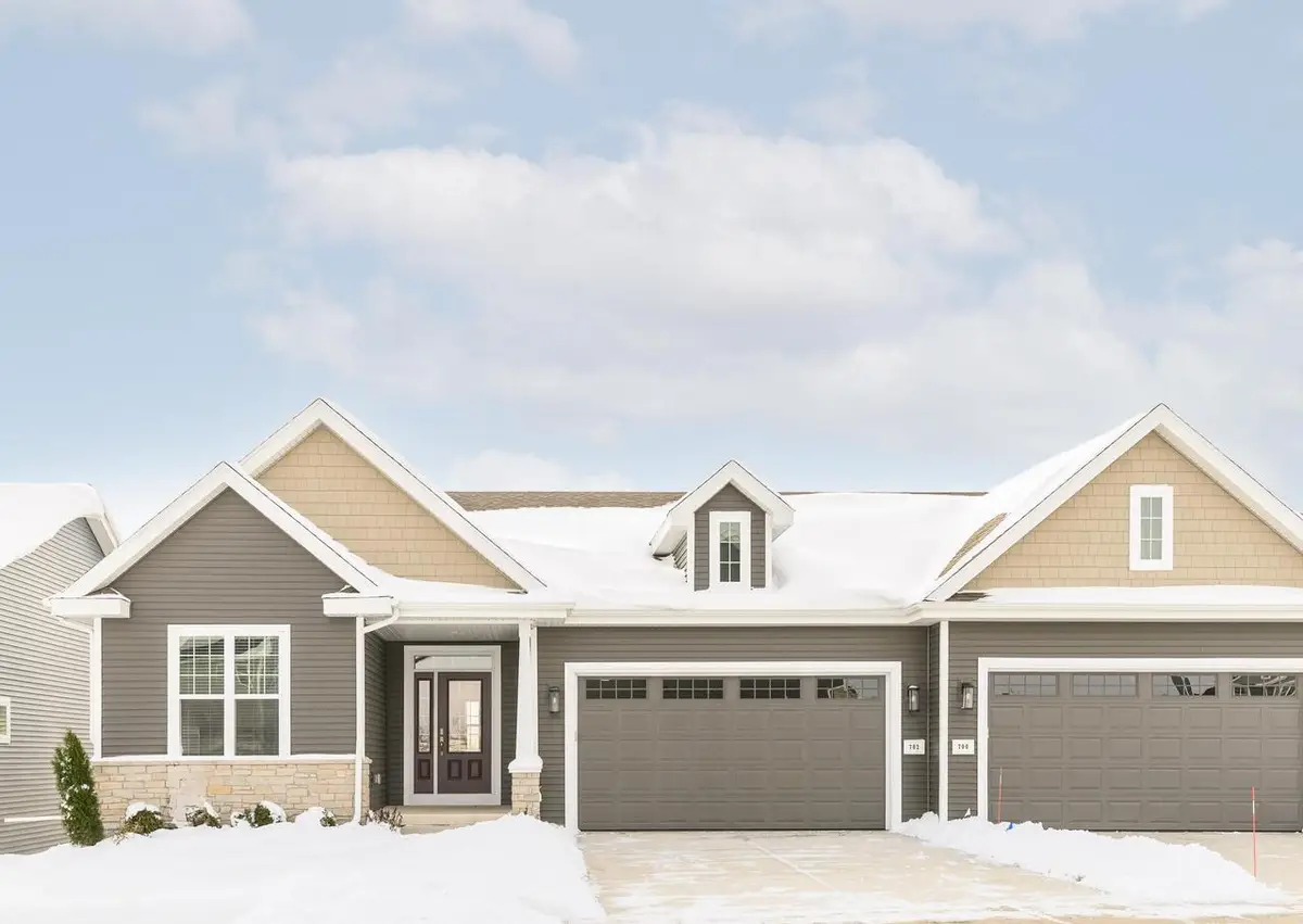 702 Cozy Farm Road, Waunakee, WI 53597 - #1