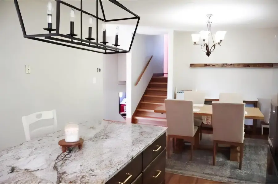 W8938 State Road 82 Road, Elroy, WI 53929 - Image #3