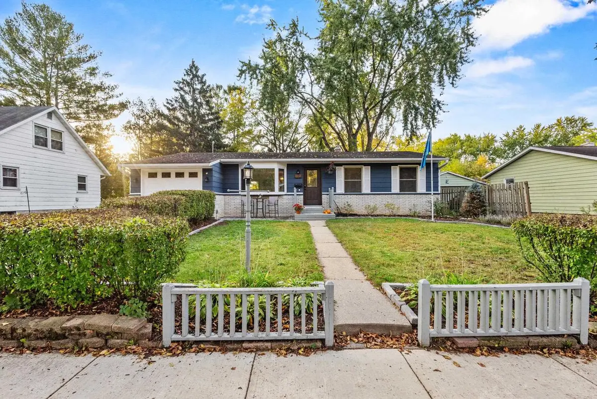 817 Wheeler Road, Madison, WI 53704 - Image #1