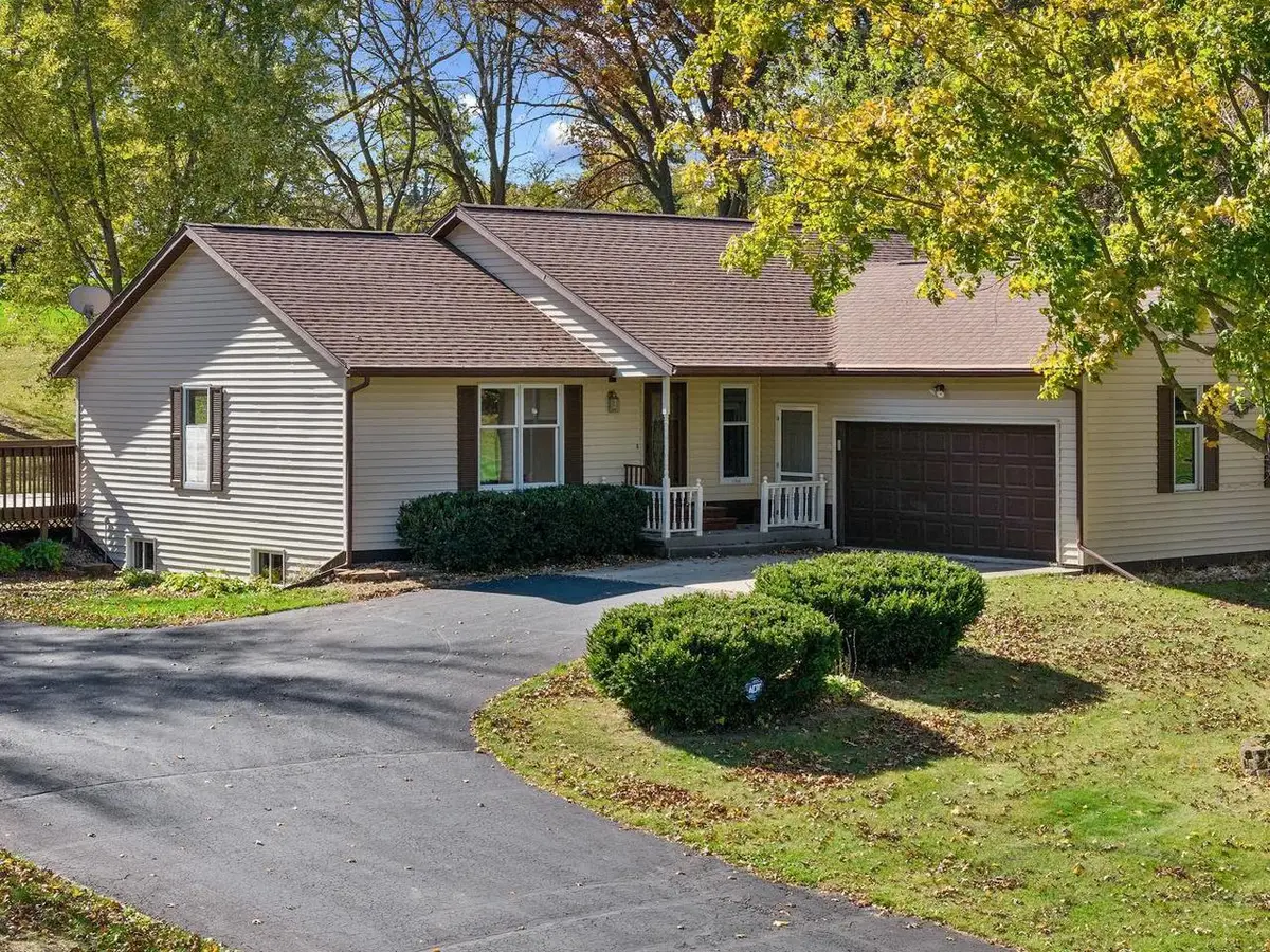 E7173 Eagle Ridge Court, Reedsburg, WI 53959 - Image #1