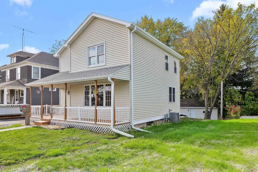 239 N Main Street, Juneau, WI 53039 - Image #2