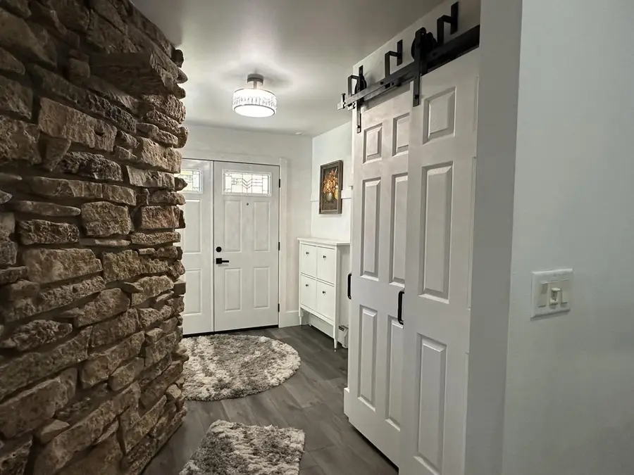 450 Marine Lane, Peshtigo, WI 54157 - Image #2