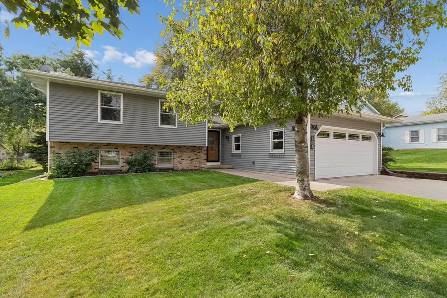 701 Greig Trail, Stoughton, WI 53589 - Image #2