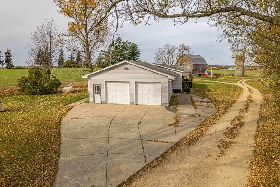 W3252 Town Center Road, Juda, WI 53550 - Image #3