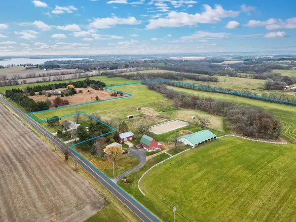 4595 Mahoney Road, Mcfarland, WI 53558