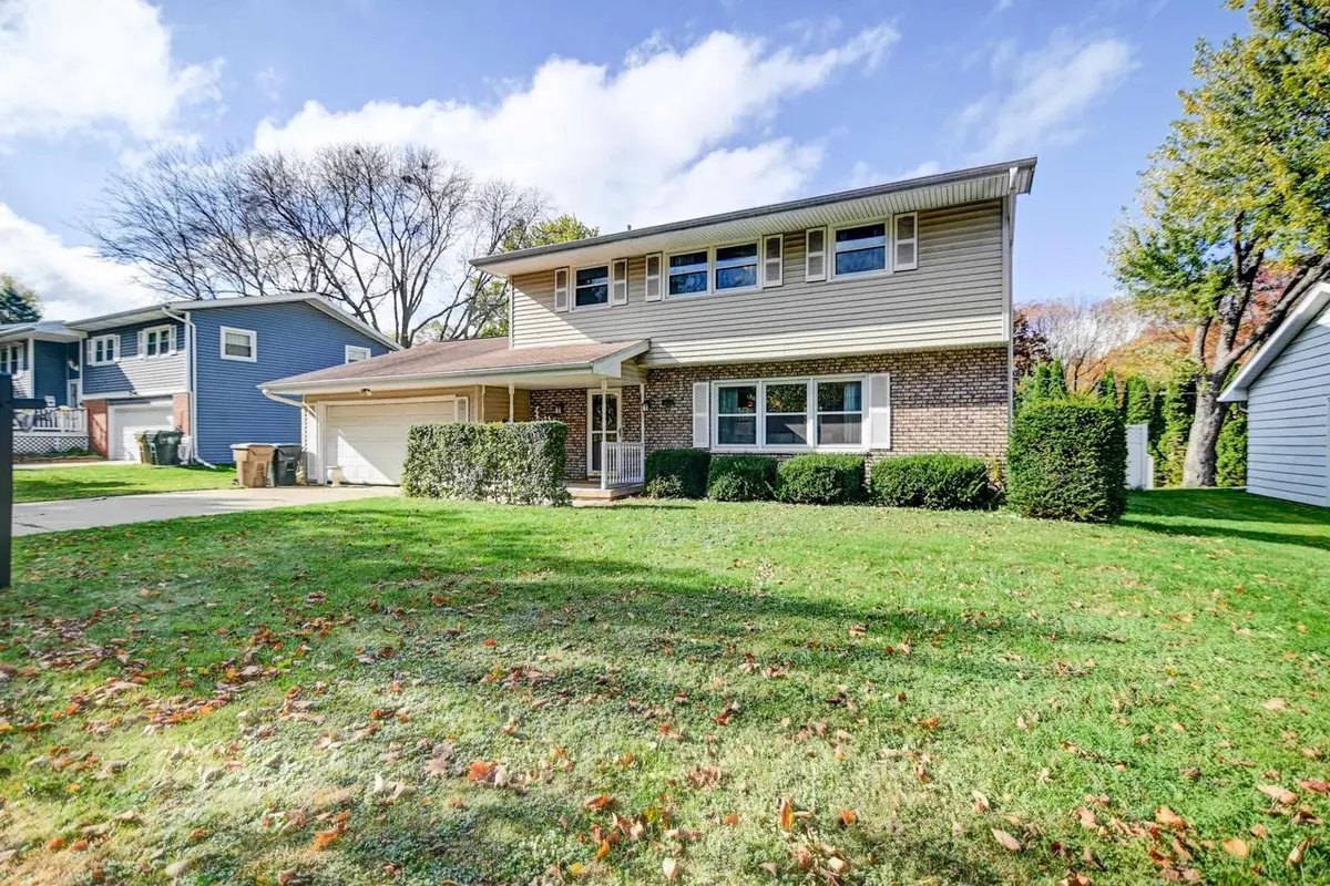 1618 Angel Crest Way, Madison, WI 53716 - #1