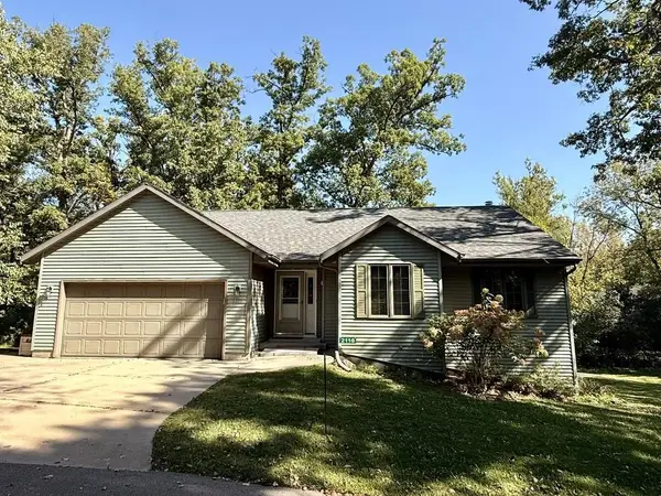 2116 W Crystal Springs Road, Janesville, WI 53545