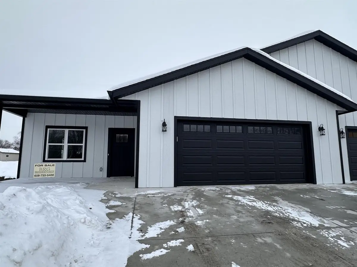 1222 Prairie Avenue, Janesville, WI 53545 - Image #1