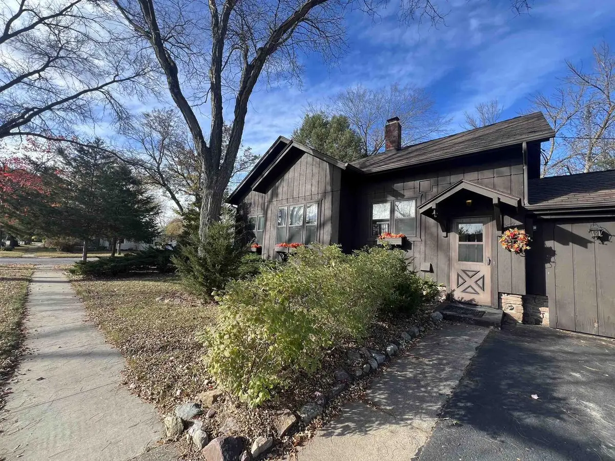 1102 Church Street, Wisconsin Dells, WI 53965 - Image #1