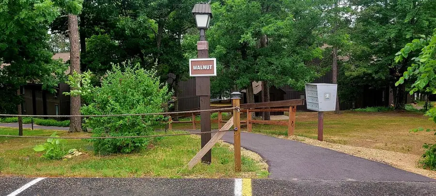 5 Walnut Trail, Wisconsin Dells, WI 53965 - Image #2