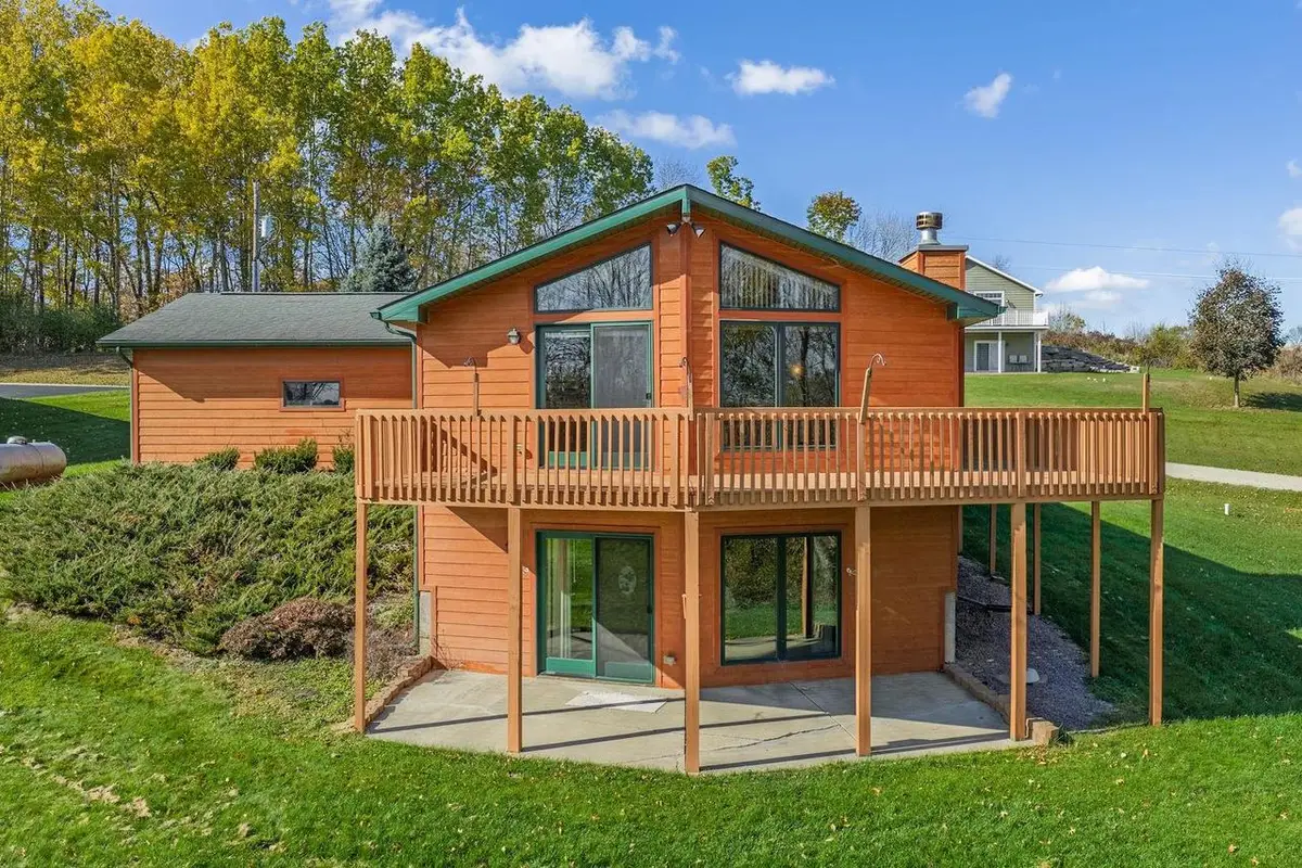 E4437 Loon Court, La Valle, WI 53941 - Image #1